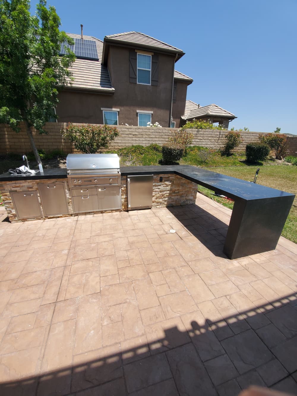 Outdoor living space — Simi Valley — photo 8